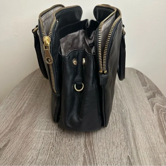 Marc By Marc Jacobs Tote Bag - Picture 9 of 16